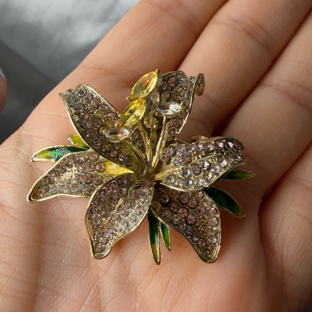 Anthropologie Gold and Green Floral Brooch